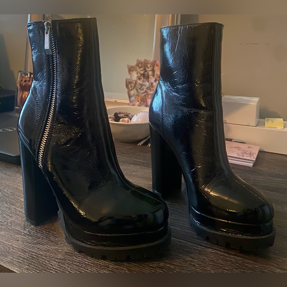 Black Patent Heeled Boots, Size 6.